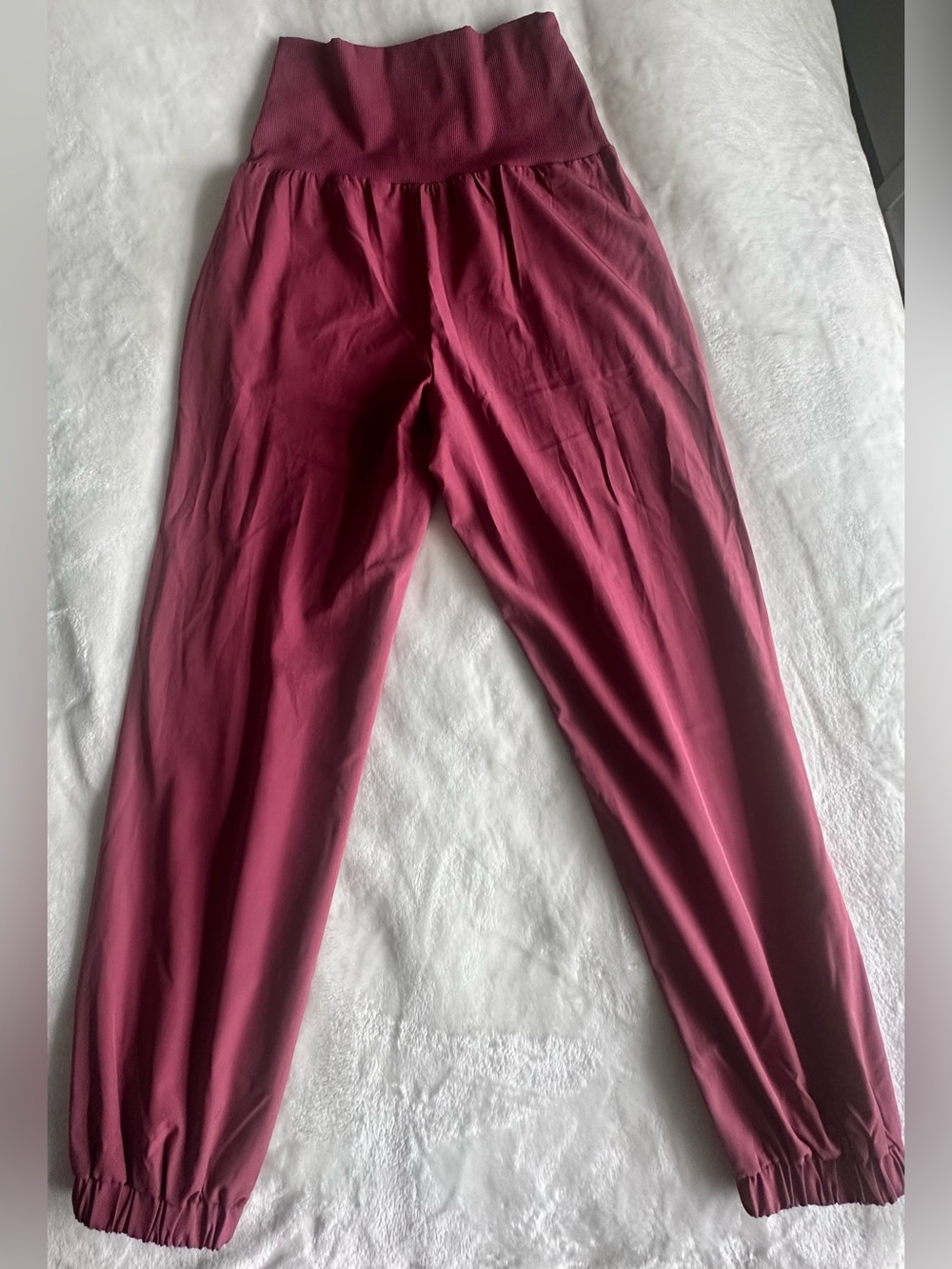 Women’s Jogger Pant Medium NWT